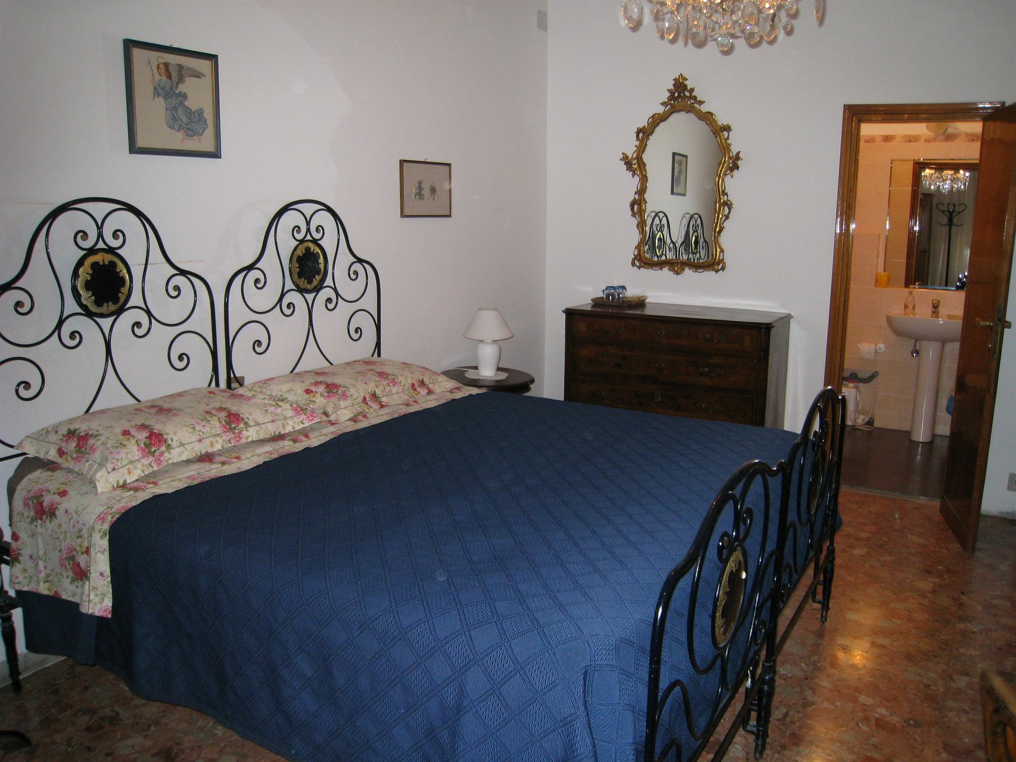 A B C Bologna In B&B Exterior photo